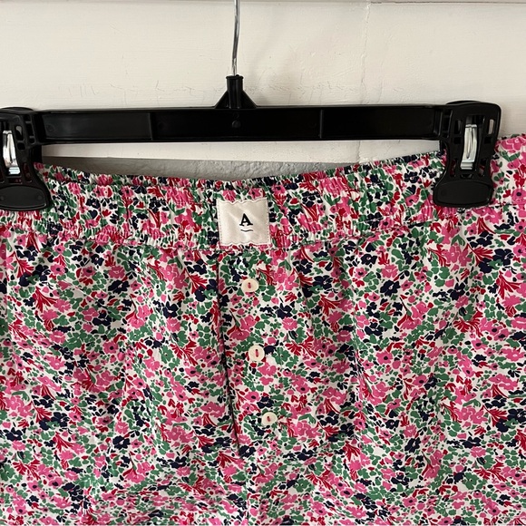 Anthropologie Women's Medium Floral Boxer Brief Shorts. - Picture 2 of 8